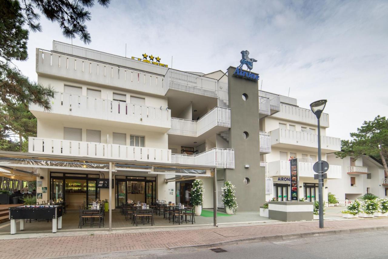 Hotel Airone (Adults Only) Bibione Exterior foto
